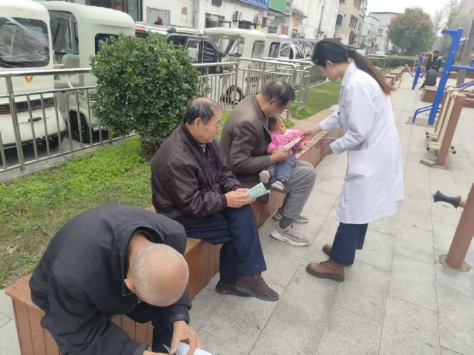 yVCGZMUiqL72GsJ-IUKrRKAbNwlTHlI_hXlniKkj4Zpz7HDh73.jpg 640 (2)_副本.jpg